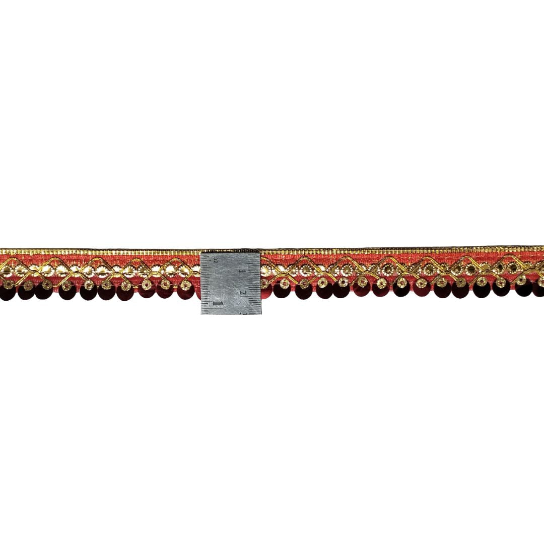Decorative cornice border with gold and red pattern on a white background