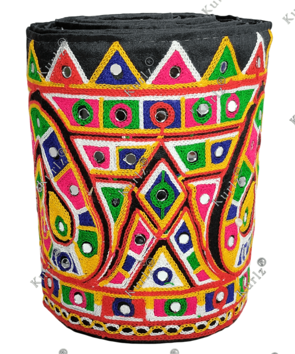 kutchi Work Border Designs